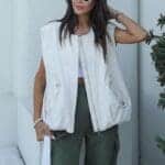 Zippered Vest With Snap Pockets Standard White