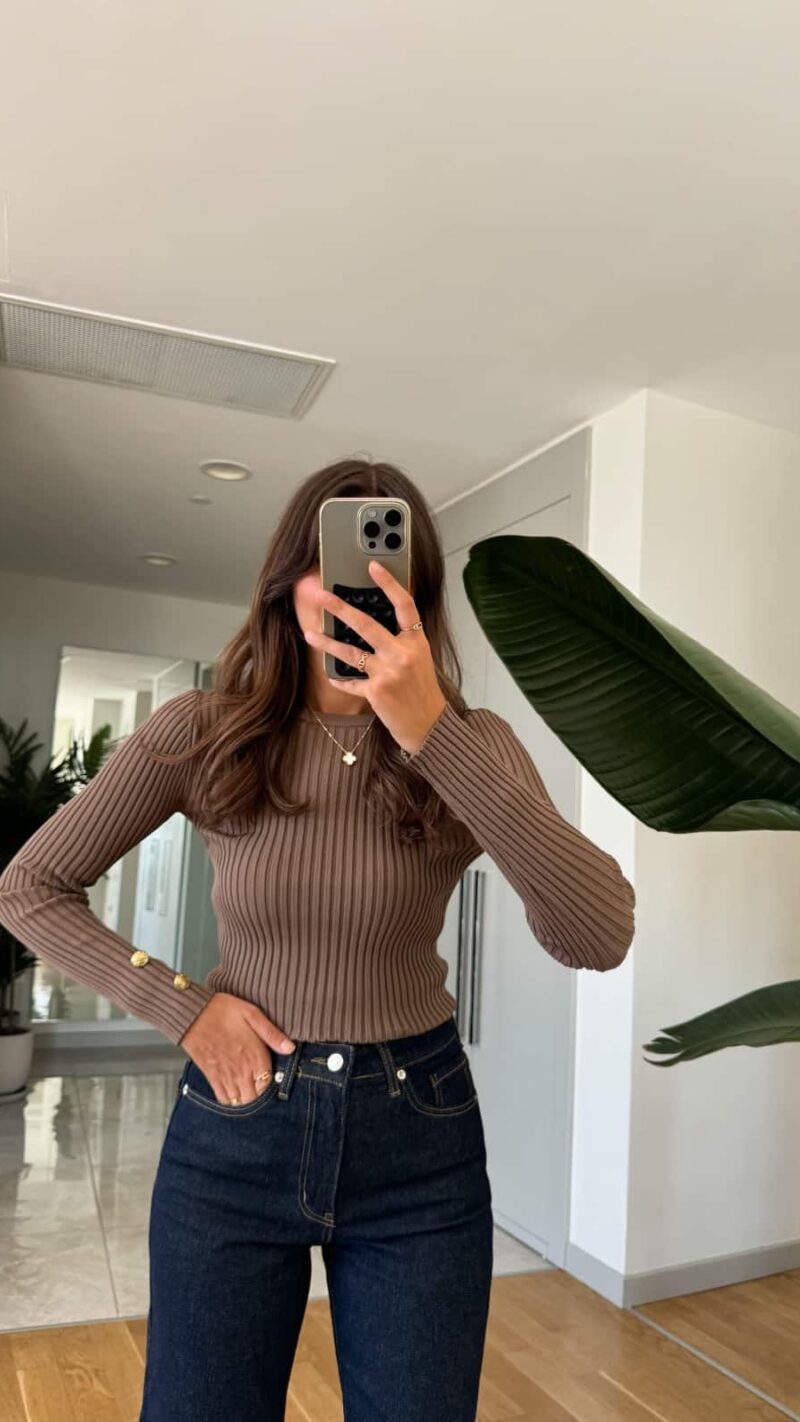 Nomi Buttoned Sleeve Ribbed Sweater Brown