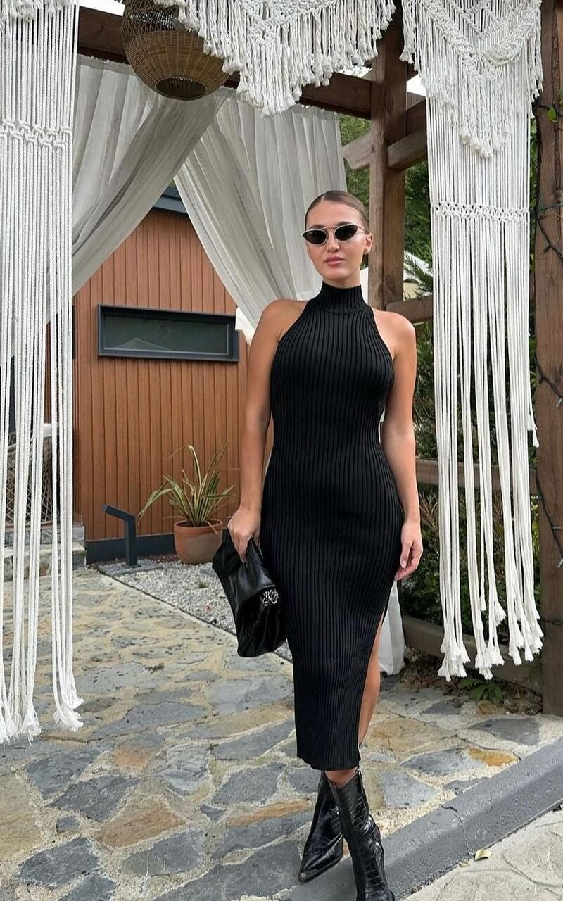 Half Turtlean Black Knitwear Dress