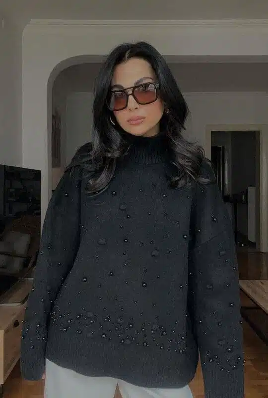 Black Pearl Detailed Half Fisherman Sweater Sweater
