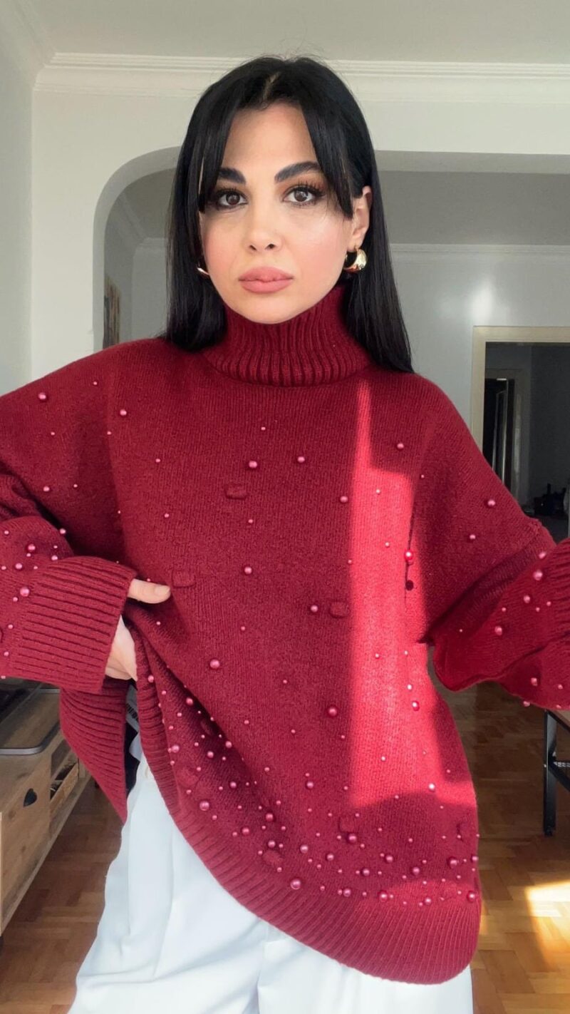 Burgundy Pearl Detailed Half Turtleneck Sweater