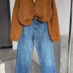 Crew Neck Buttoned Cardigan Brown