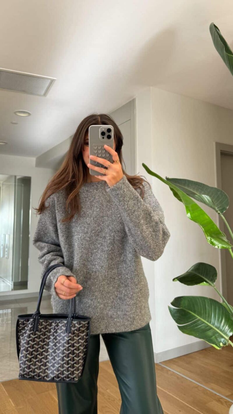 Everyday Essential Sweater Gray