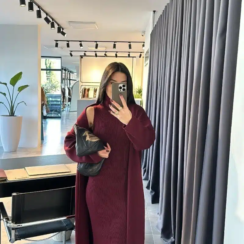 Burgundy Turtleneck Zero Sleeve Cardigan Dress