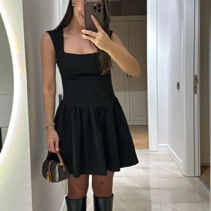 Black Square Collar Pleated Dress