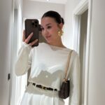 Bone Straight Neck Thin Knitwear Sweater