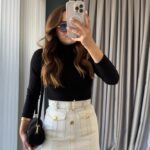 Helin Pocket Detailed Gold Buttoned Denim Skirt