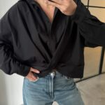 DESIGN BLACK KNOT DETAILED POPLIN SHIRT