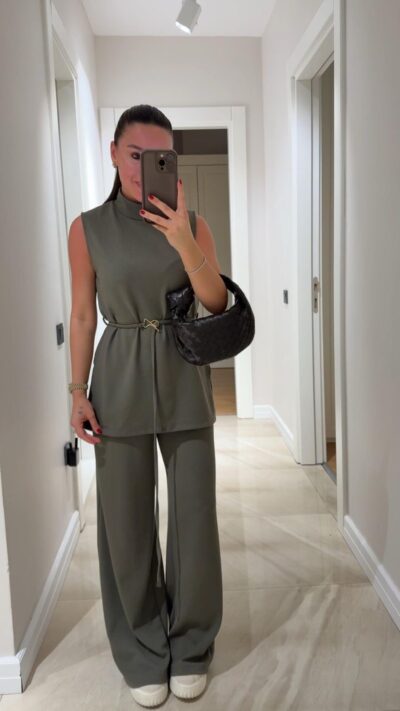 Khaki Lace-Up Collar Trousers Set