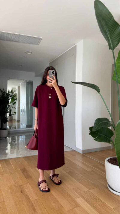 Teddy Embroidered Slit Combed Dress - Claret Red