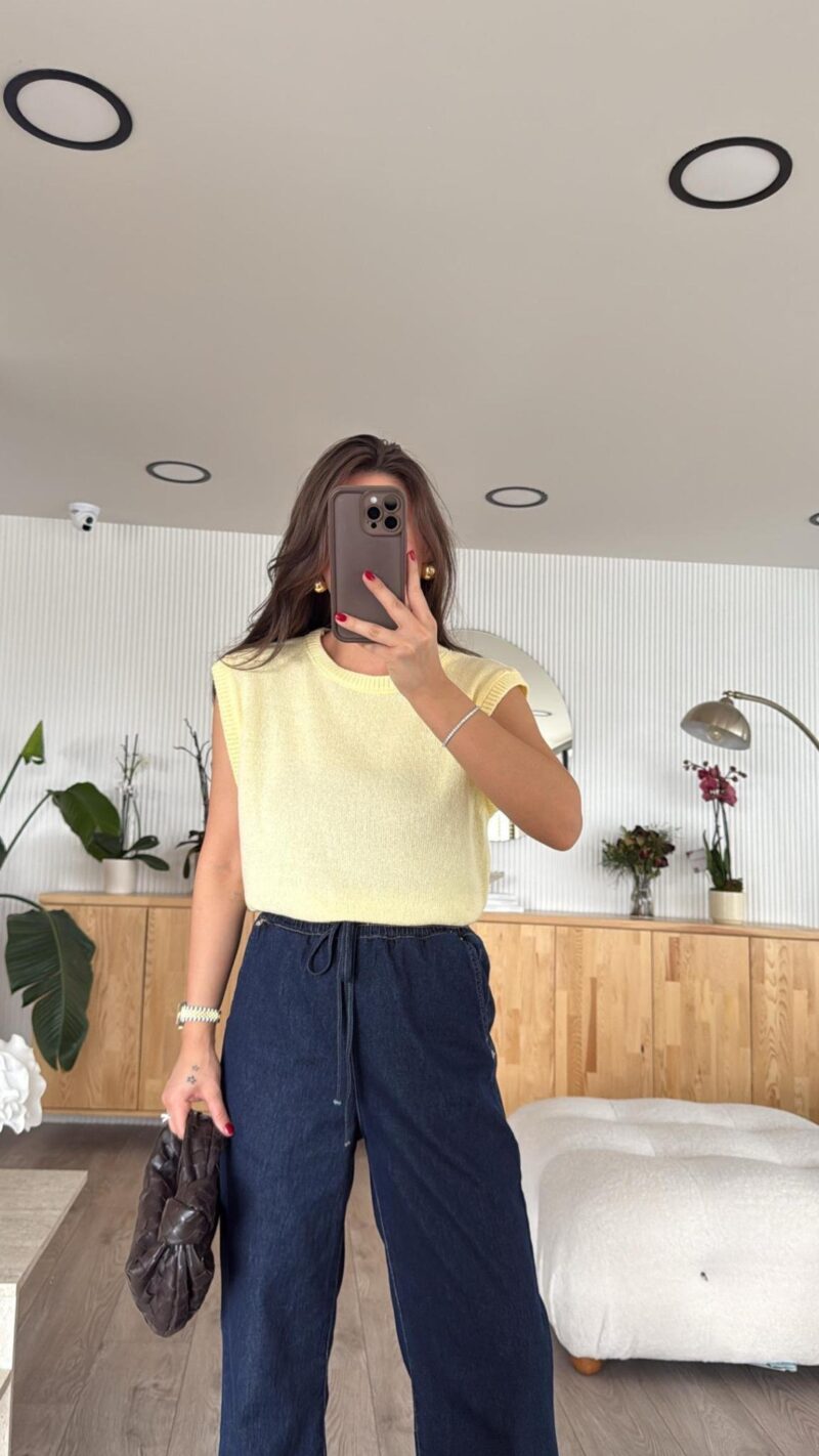 Yellow Crew Neck Brand Model Knitwear Sweater