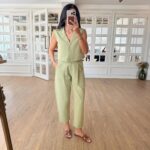 Green Crop Blouse-Trousers Linen Set