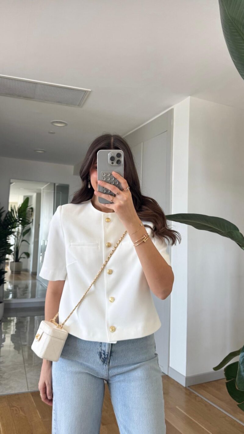 Short Sleeve Gold Buttoned Jacket - Ecru