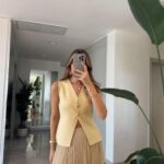 Top Button Vest - Yellow