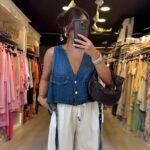 Mavi Yan Kemer Detaylı Denim Yelek