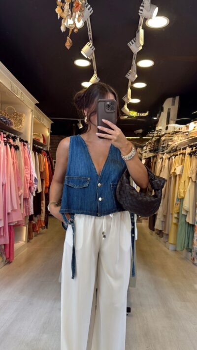 Mavi Yan Kemer Detaylı Denim Yelek
