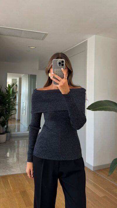 Madonna Collar Silvery Knitwear - Navy Blue