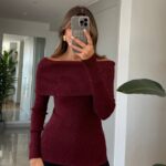 Madonna Collar Silvery Knitwear - Claret Red