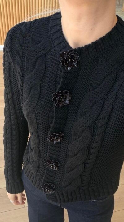 Bead Flower Buttoned Hair Braided Black Cardigan
