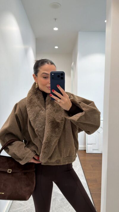 Preorder-PLUSH COLLAR DETAILED STAMPED COAT/Brown