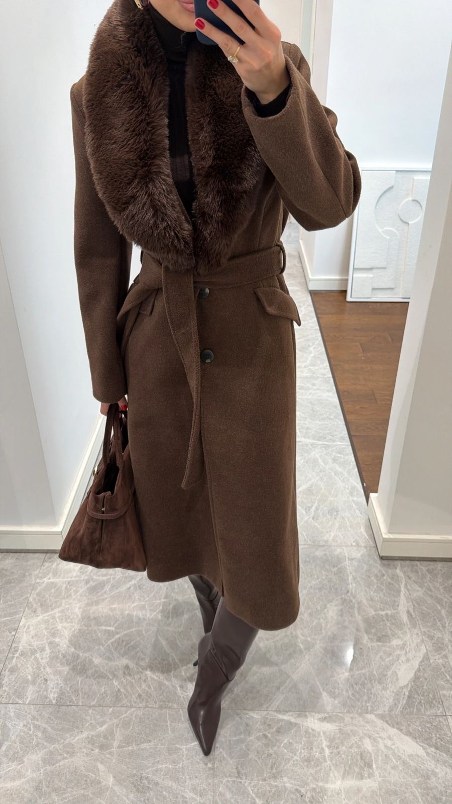 ff6d6eaa-3a62-4e85-a9e4-01afb85a13ad