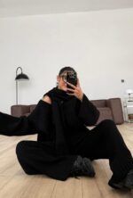 Scarfed V Neck Knitwear Set Black - Image 2