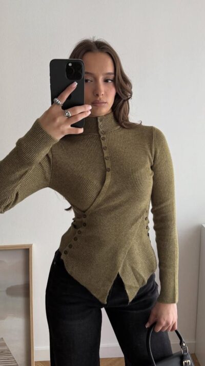 Bloom Button Detailed Knitwear - Khaki