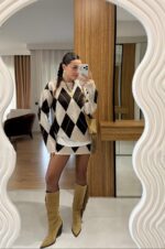 Pukie Baklava Pattern Skirted Knitwear Set - Image 3