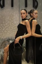 BLACK SHAWL DETAILED SLIT VELVET DRESS - Image 3