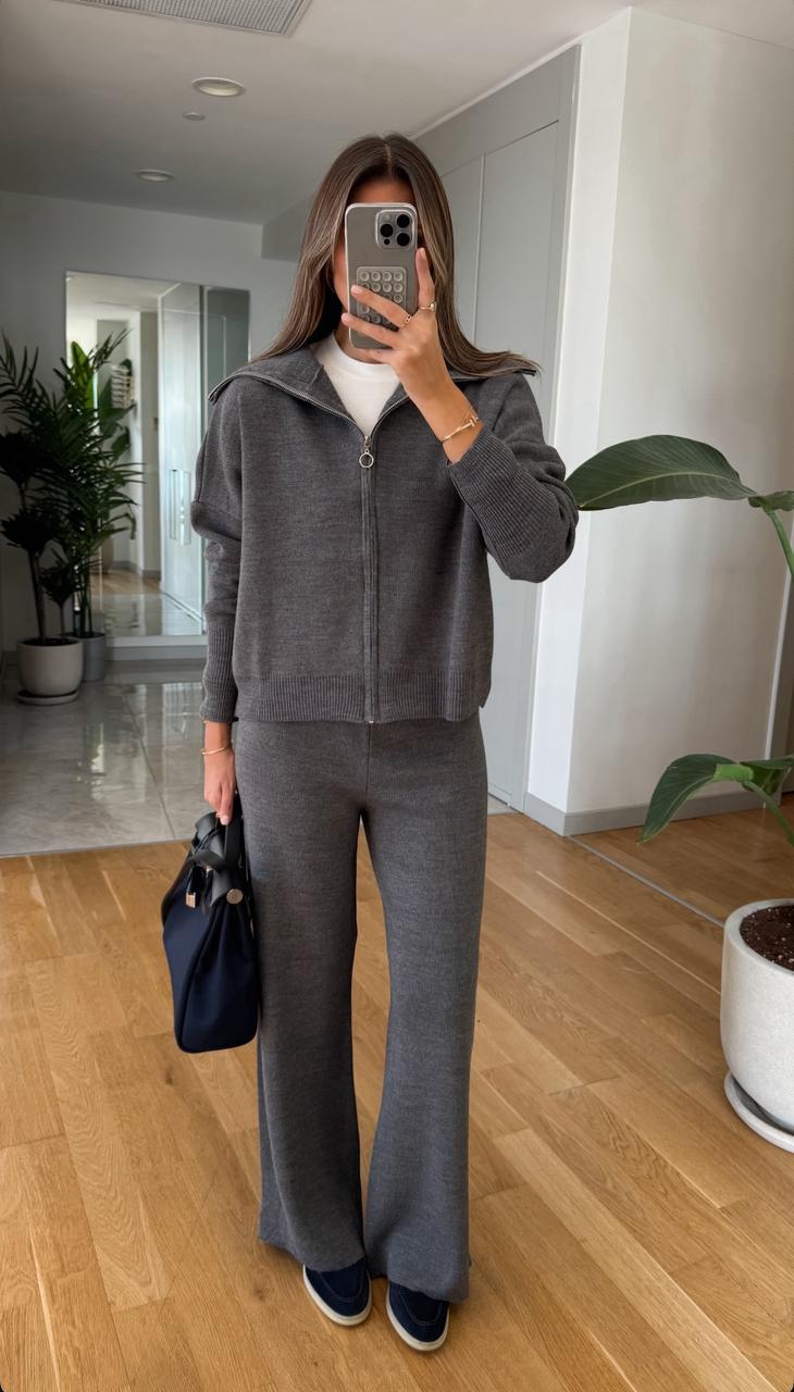 a43fb404-c424-44d8-a4df-f87114512e16