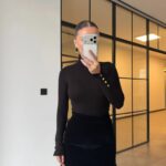 VELVET HIGH WAIST SKIRT