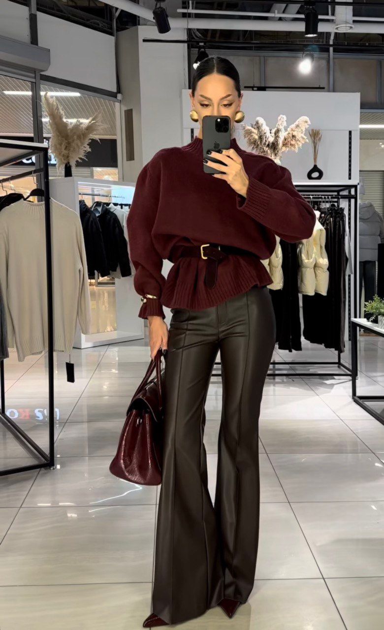 aea4c3e0-a31e-45cd-81c0-bd1dcde7906e Fleeced Brown Leather Pants - Image 1