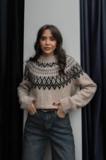 BEIGE COLLAR SCANDINAVIAN PATTERNED SWEATER - Image 2