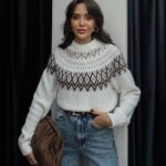 COLLAR SCANDINAVIAN PATTERNED SWEATER