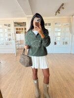 Green Graphic Sweatshirt - Image 4