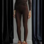 BROWN FOOT PASSING FUZO TIGHTS