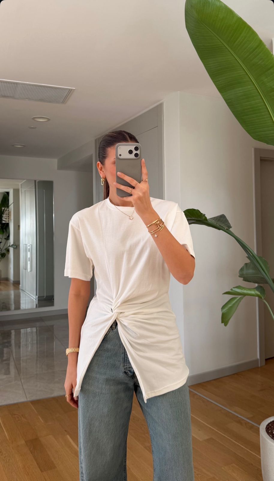 cc78c0c1-a38b-4710-b8d9-a14a66292b43 White Twist Front Short Sleeve T-Shirt - Image 1