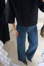 Black Cropped Button Front Top - Image 2