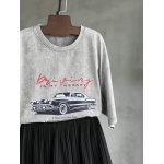 Gray Vintage Car Graphic T-Shirt - Image 2