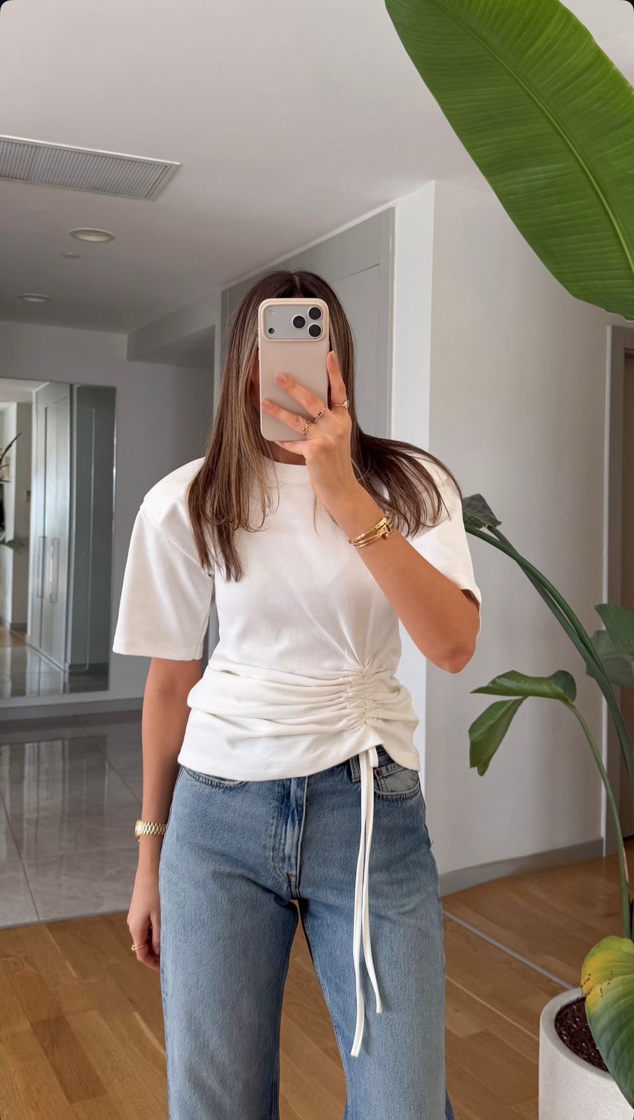 e71d2f71-4fbb-4aec-98ff-625e4047f5c1 White Ruched Side Short Sleeve Top - Image 1