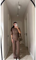 Women's Brown Short Sleeve Top And Pants Set - Image 3