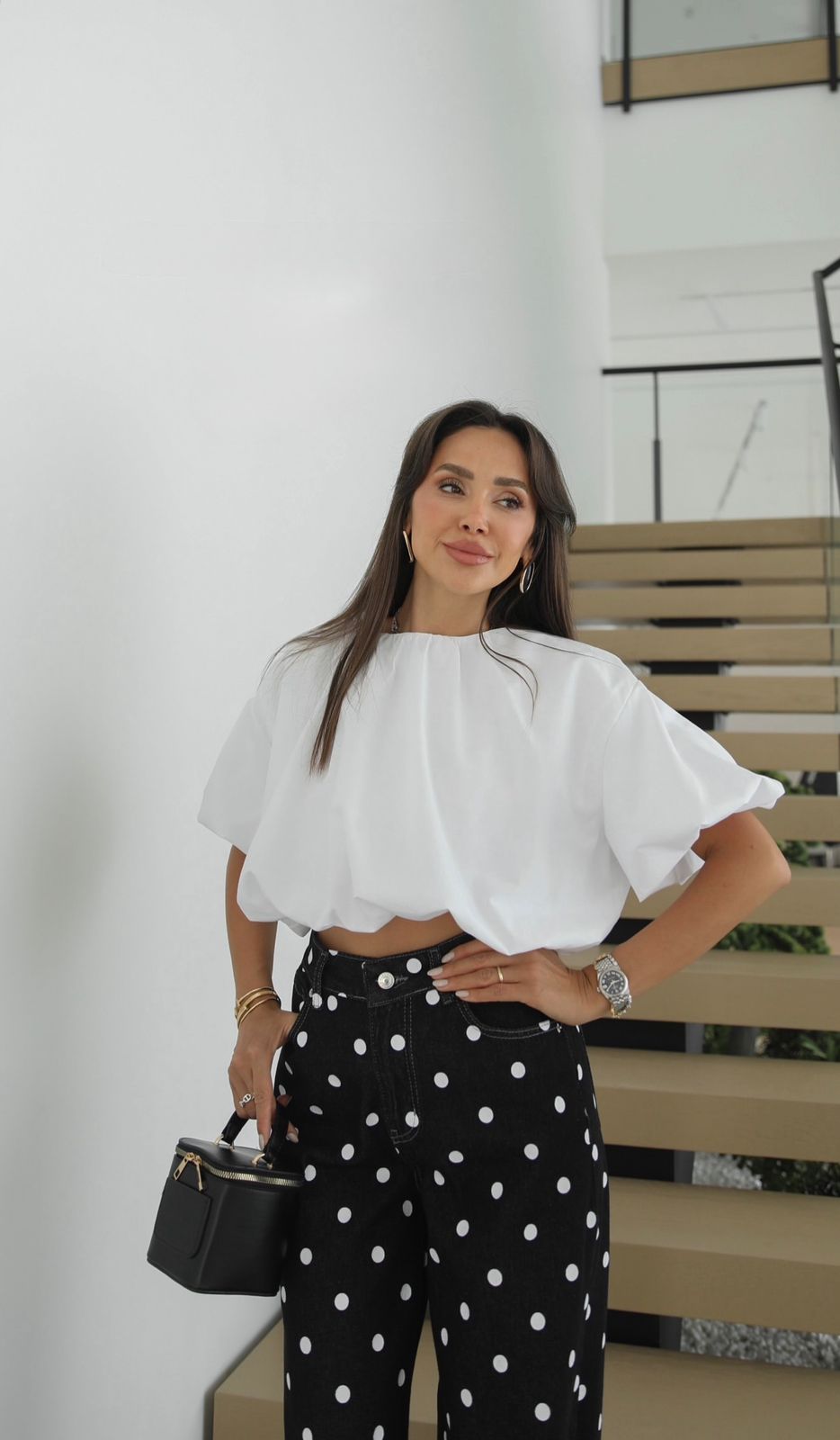 da7219b2-7693-4ada-8697-ebeeb363a4d2 White Crop Top - Image 1