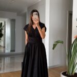 Black Cap Sleeve Maxi Dress
