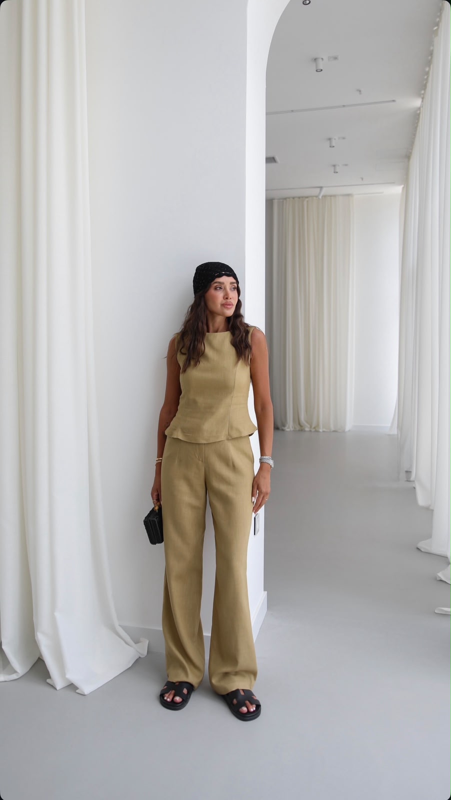 0f1bd6f7-27a1-4227-b4c5-983ebd2673b0 Sand Beige Sleeveless Top and Pants Linen Set - Image 1