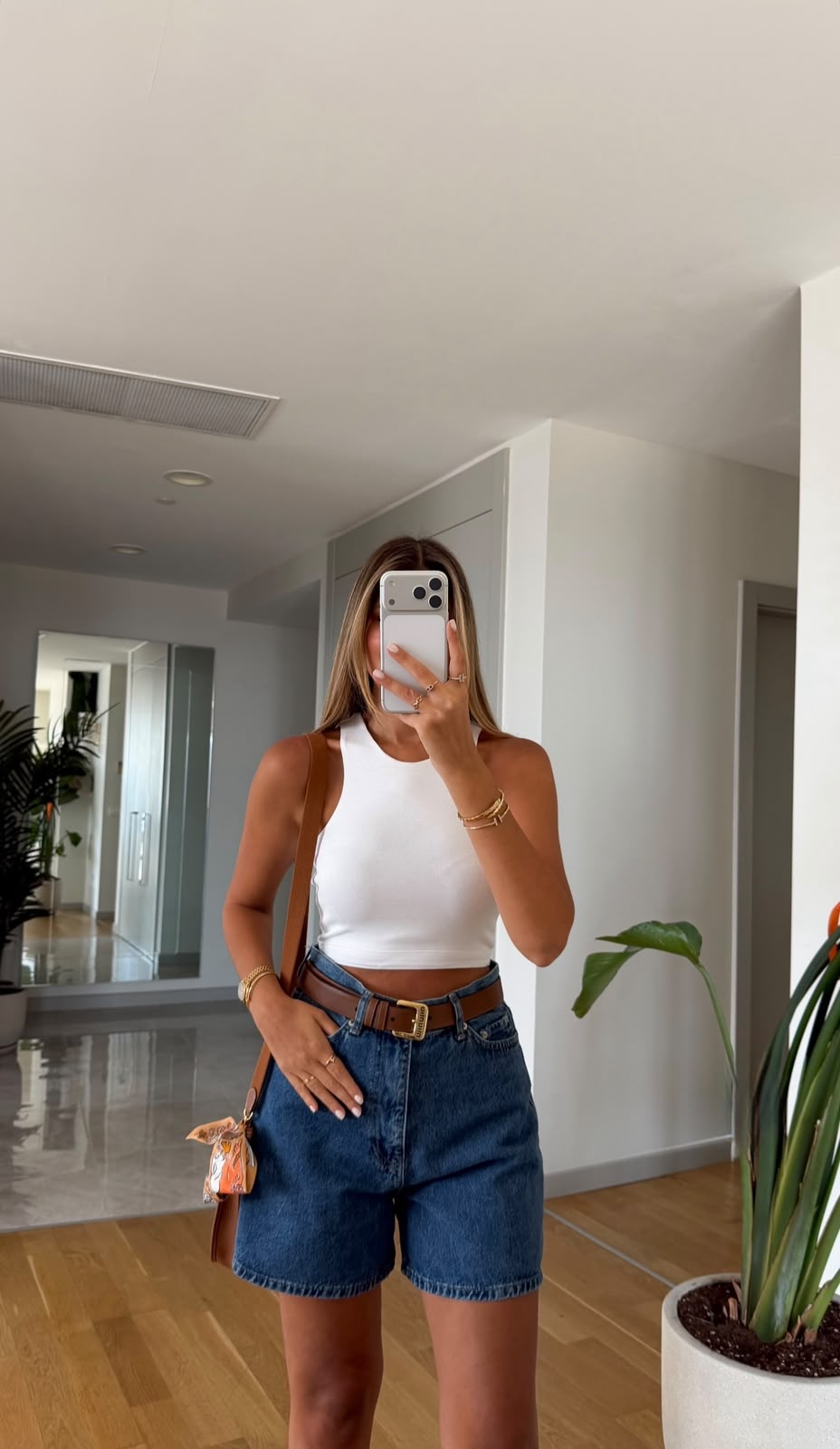 45a53e3b-6544-4749-a80b-0f0fcfcefee2 White Ribbed Sleeveless Crop Top - Image 1