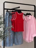 Red Knit Tank Top With Pink Trim